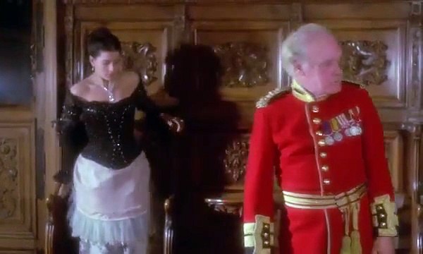 {Docteur Jekyll et les femmes} 1981 - a se* maniac sneaks into the engagement party of Dr. Henry Jekyll and Miss Fanny Osbourne