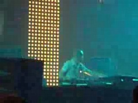 Bassleader 2008 - Gent - 10-05-08 - Headhunterz