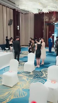 (3) After three years of marriage, she finally regained her body, only to discover that she had already broken the hearts of her husband and children. In those three years, she had done all kinds of bad things, even forcing him to divorce. After she came