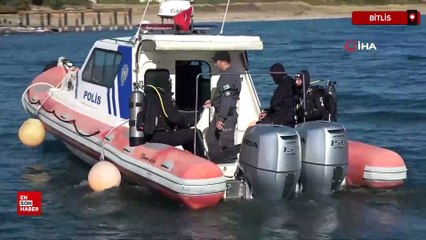 Kurbağa adamlar Van Gölü’nde kaçakçılara nefes aldırmıyor