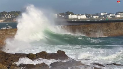 Quiberon | Explosion de Vagues Folles sur la Digue | TV Quiberon 24/7