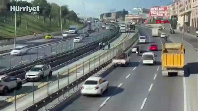 Sefaköy'de metrobüs kazası