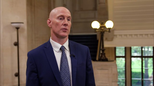 Tories warn thousands of criminals to be released early