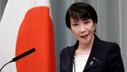 La Margaret Thatcher nipona: 64 años, toca la batería y canta Iron Maiden