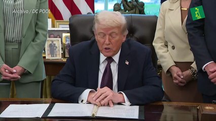 Corte de EEUU autoriza a Trump a enviar soldados a Portland