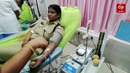 'രക്ത ദാനത്തിൽ സ്‌ത്രീകൾ മുന്നോട്ടുവരണം', മാതൃകയായി കൊല്ലം സിറ്റി പൊലീസ് കമ്മിഷണർ