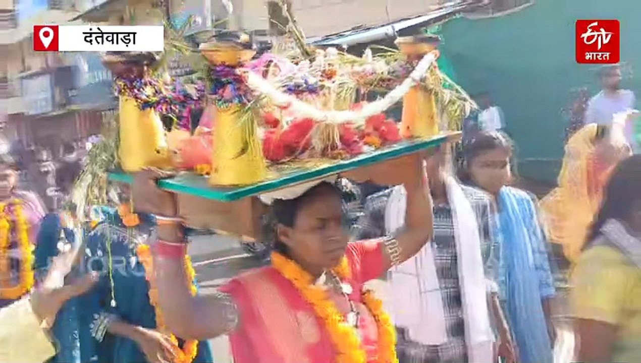 दीपावली का दूसरा दिन, दंतेवाड़ा में मनाया गया गौरा गौरी पर्व, समाज के लोगों ने की शिव भगवान की पूजा