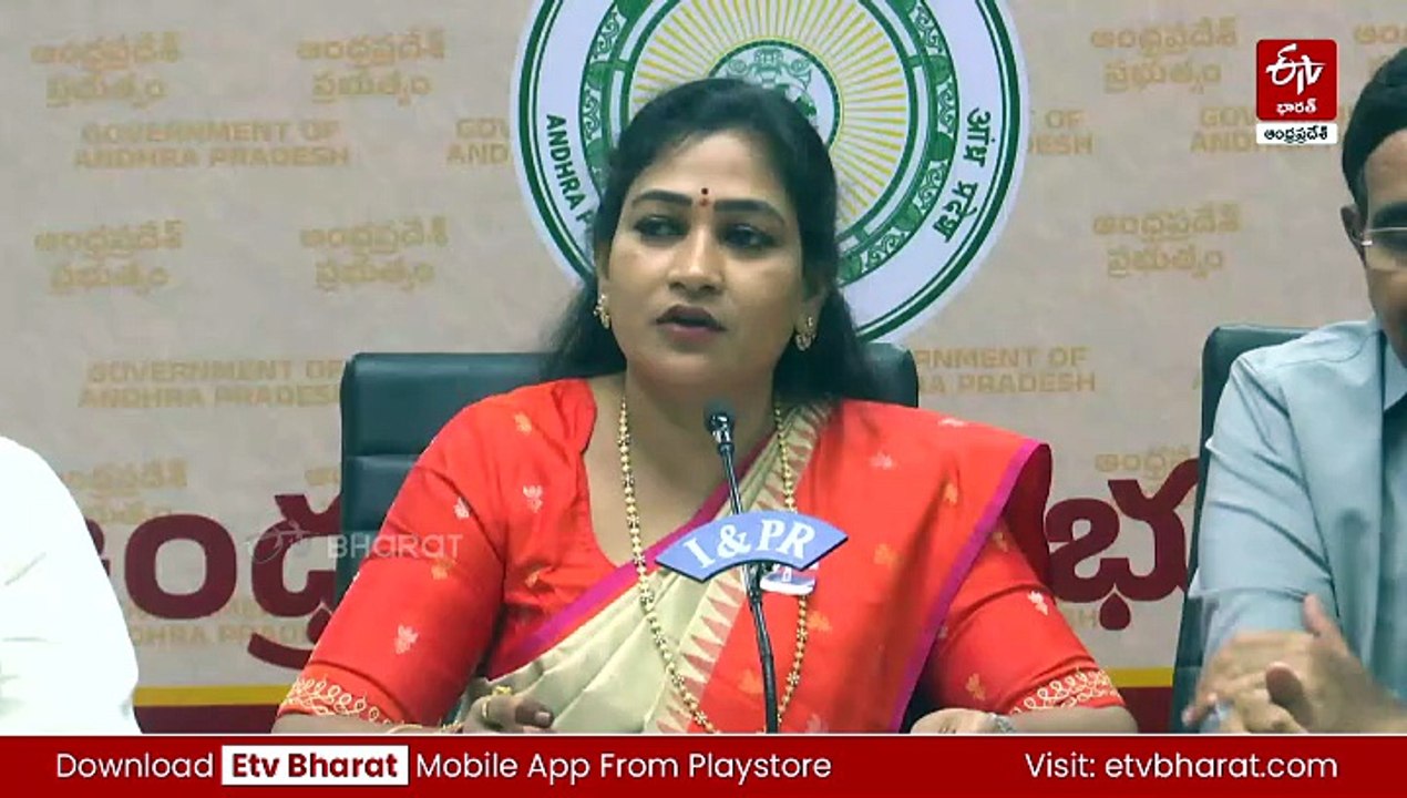 లక్ష్మీనాయుడు కుటుంబానికి 6 ఎకరాల భూమి, రూ.15 ల...