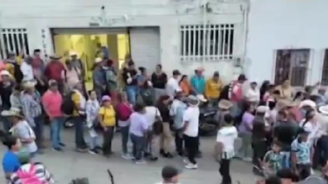 Más de 2.000 campesinos desplazados en Briceño, Antioquia, por presión de disidencias y riesgo de minas antipersonal