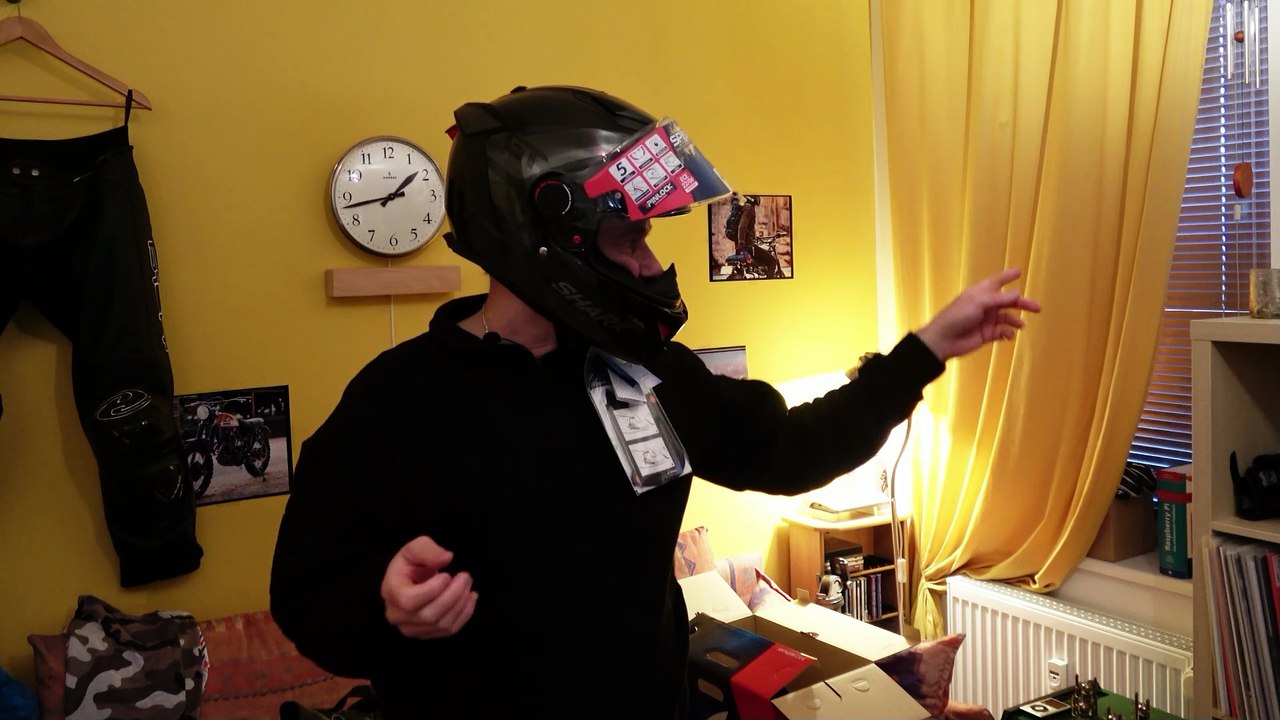 TeutoRider: Mein neuer Shark Spartan GT Pro 'Sporttouren' Integralhelm :-)