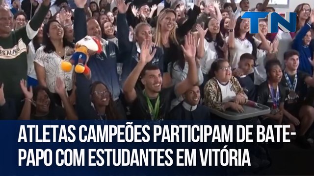 Atletas campeões participam de bate-papo com estudantes em Vitória