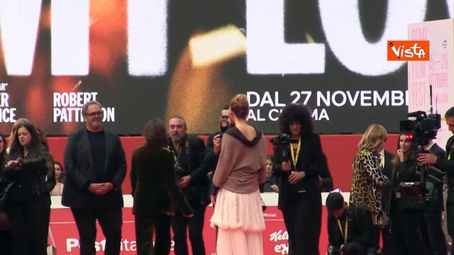 Jennifer Lawrence sul red carpet della Festa del Cinema di Roma