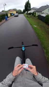 POV SESSION 🤯 #automobile #shieldbmx #bike #mtb #bmxplus #bikelife #dirtbiketricks #downhill #mtbli