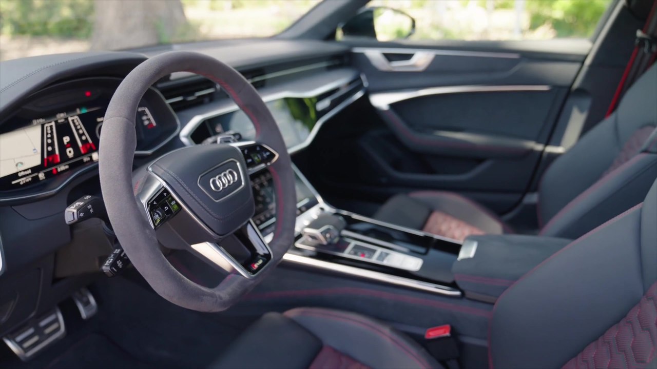 Audi RS 6 Avant performance Interior Design in Mythos black metallic