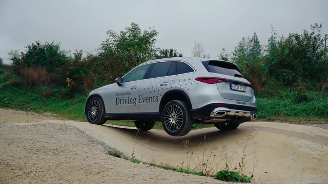 Mercedes-Benz inaugurates the most advanced light testing centre of the automotive industry - Torsion section in the off-road module