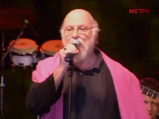 BLACK & WHITE -- MYRON __   '''ΝΙΟΝΙΟΣ''' ΔΙΟΝΥΣΗΣ ΣΑΒΒΟΠΟΥΛΟΣ, ΜΕ ΦΙΛΟΥΣ ΣΥΝΑΔΕΛΦΟΥΣ