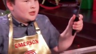 Young Chef Cooks Judges With Knife  🍨 #masterchef