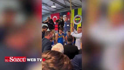 Boksçuları ziyarete giden Sadettin Saran'ın yaptığı hareket herkesi şaşırttı