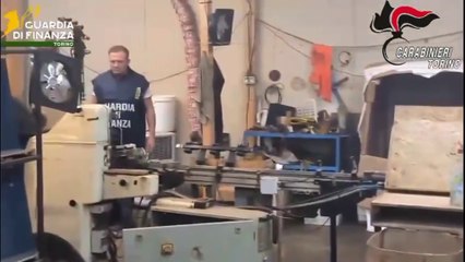 Contrabbando, sequestrati nel Torinese 7 siti di produzione sigarette