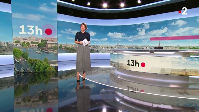 Les premières secondes du 13 Heures de Mélanie Taravant sur France 2, mardi 21 octobre 2025