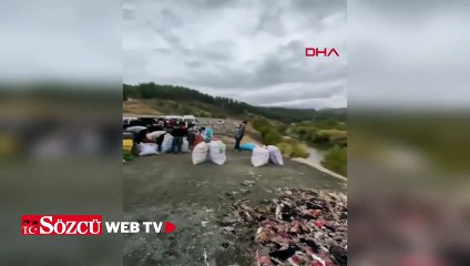 Kamyoneti arızalanınca satacağı patatesleri bedavaya dağıttı