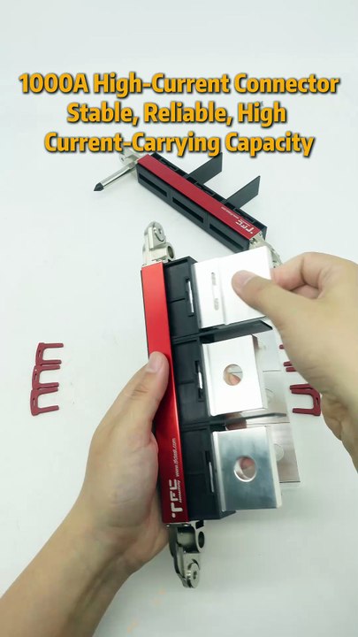 1000A High-Current ConnectorStable, Reliable, High Current-Carrying Capacity.