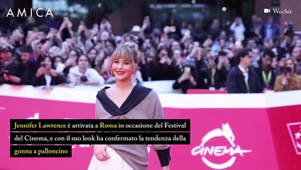 Tendenza gonna a palloncino: come Jennifer Lawrence a Roma