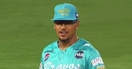 Joyita defensiva de Pedro Martínez