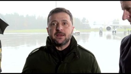 Zelensky: proposta Trump su attuale linea fronte è un buon compromesso