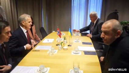 Zelensky: proposta Trump su attuale linea fronte è un buon compromesso