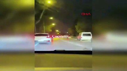 Bursada fermuar sistemi ile ambulansa yol verdiler