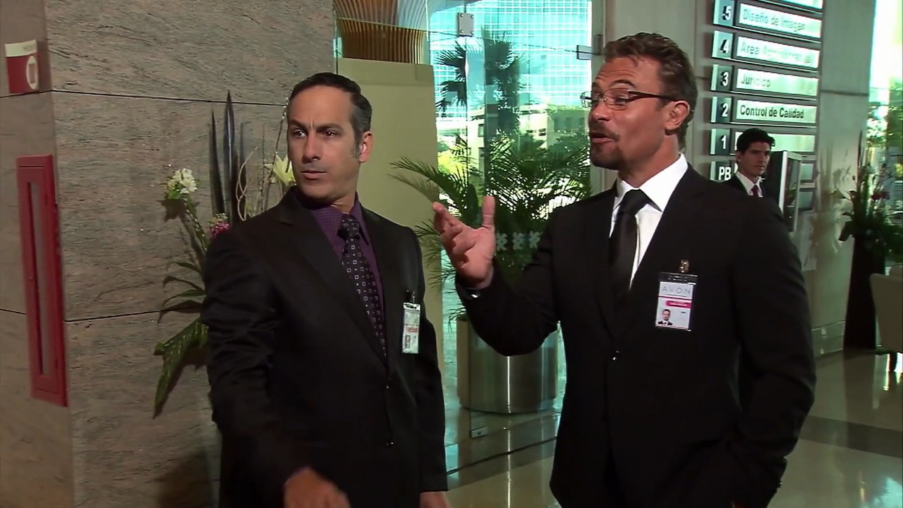 Una familia con suerte Capítulo 16 Completo- ¡Me tienes que contratar! - Novelas Una Familia con Suerte - Las Estrellas