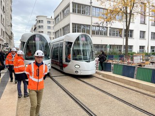 Les travaux du T6 pas encore terminés, pourquoi des tramways circulent déjà