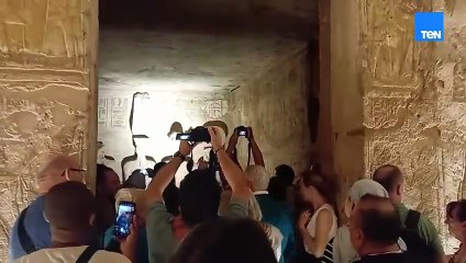 الشمس تلامس وجه رمسيس فى ظاهرة تعامد معبد أبوسمبل.. معجزة فلكية خالدة تتجدد مرتين كل عام