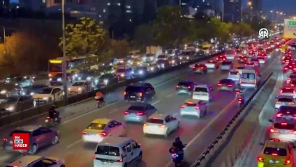 İstanbul'da akşam saatlerinde trafik yoğunluğu: Yüzde 90'a ulaştı