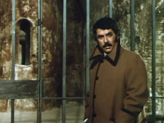 L'île mystérieuse Ep01 1973  "L'évasion" VF avec Omar Sharif - Gérard Tichy - Philippe Nicaud