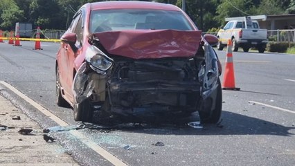 Colisión entre dos autos deja nueve heridos en carretera de Herrera