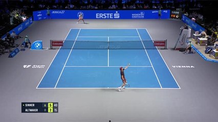 Sinner blitzes Altmaier as he looks to end year No.1