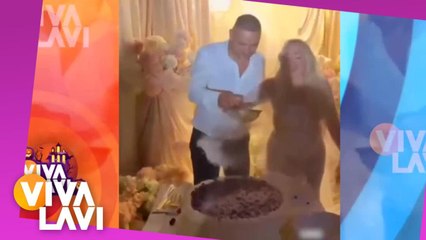 Hombre enfurece y destroza pastel en su boda