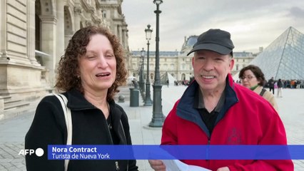 El Louvre reabre sus puertas tres días después del robo de joyas