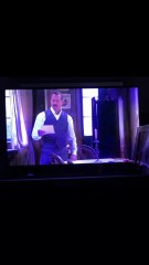 Josephine pede ao Brandão para ir vê-la em segredo, por favor, onde eles foram felizes