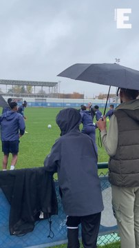De nombreux supporters présents à l'entraînement de l'Estac, deux jours avant le derby contre Reims