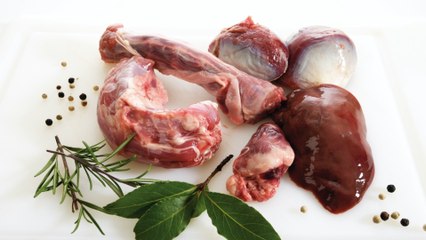 What is One Home Chef Supposed to do With That Bag of Organs Inside The Turkey