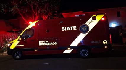 Gestante é socorrida pelo Siate após cair de moto no Conjunto Riviera