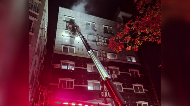 대전 궁동 원룸 주택 화재...8명 병원 이송 / YTN