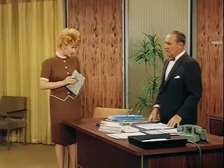 The Lucy Show ｜TV-1967｜ LITTLE OLD LUCY ｜S6E7