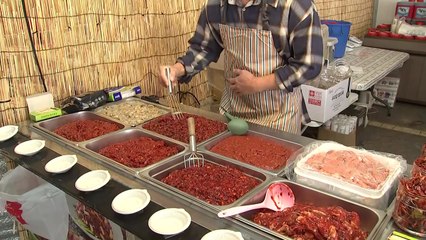 젓갈 향에 물든 가을...강경젓갈축제 현장 북적 / YTN