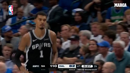 Wembanyama Domina a la Promesa Blanca Cooper Flagg 🏀