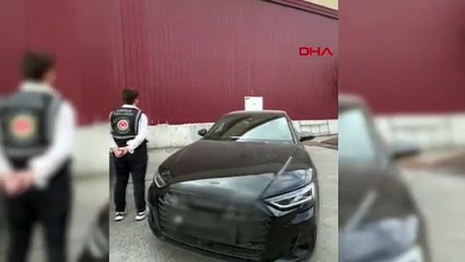 Gümrük'te süper lüks otomobil operasyonu: Piyasa değerleri dudak uçuklattı!