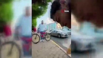 Sahibinin ağızlıksız gezdirdiği köpek kaldırımda dehşet saçtı!